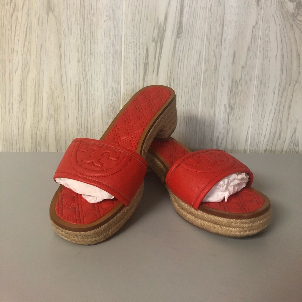 New Tory Burch Sandals